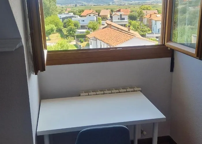 Atico Con Terraza En Διαμέρισμα *