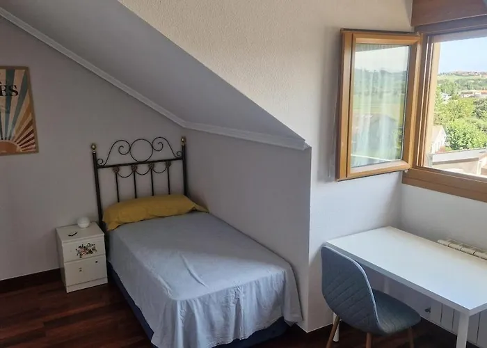 דירה Atico Con Terraza En לורדו